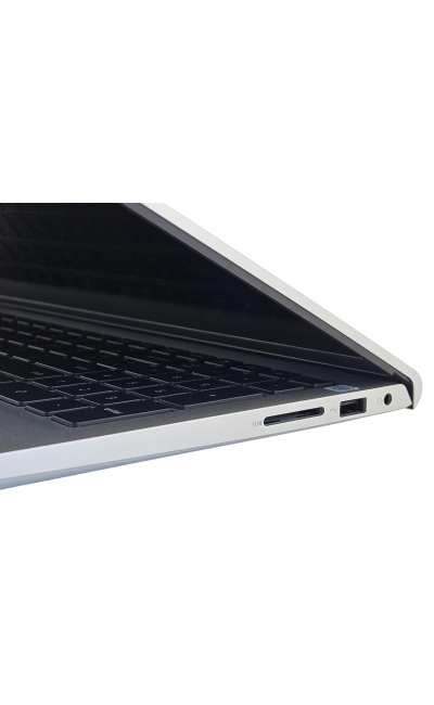 Dell 15 DC15250 i7-1355U 16GB 512 SSD 15,6